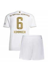 Fotbalové Dres Bayern Munich Joshua Kimmich #6 Dětské Venkovní Oblečení 2022-23 Krátký Rukáv (+ trenýrky)